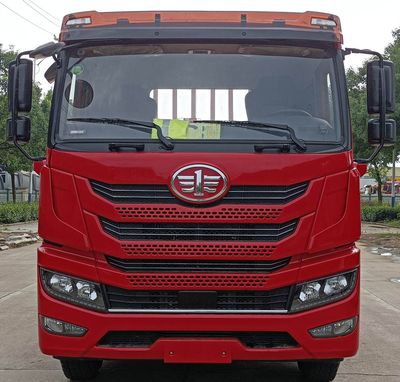 Jiefang Automobile CA5250TPBP1K2L4T1E6A81 Flat transport vehicle