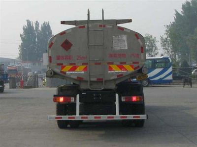 Foton  BJ5312GYY1 Oil tanker