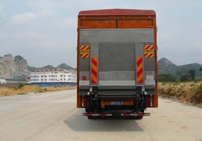 Yunli  LG5200XXY Box transport vehicle