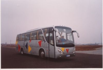 Huanghai  DD6125K02 coach