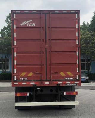 Jiefang Automobile CA5244XXYPK2L5T3E6A80 Box transport vehicle