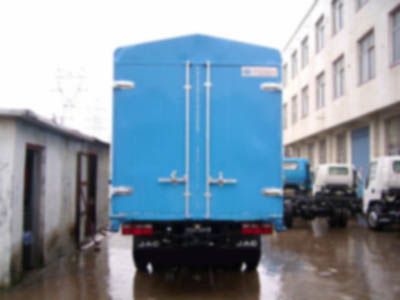 Jianghuai brand automobiles HFC5030CCYK11R1L Grate type transport vehicle