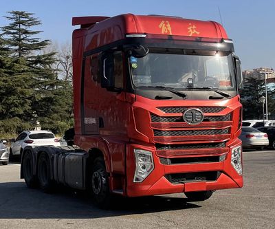 Jiefang Automobile CA4257P35K18T1E6A80 Tractor