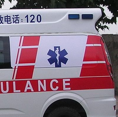 Zhongyi  SZY5032XJH ambulance