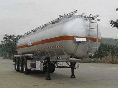 Yongqiang  YQ9404GHY Chemical liquid transportation semi-trailer