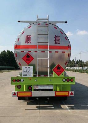 Chuanteng  HBS9405GRYL Aluminum alloy flammable liquid tank transport semi-trailer