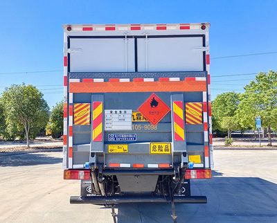 Cheng Li  CL5041XRQ6BXW Flammable gas box transport vehicle