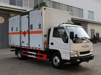 Jiangte brand automobiles JDF5061XQYJ6 Explosive equipment transport vehicle