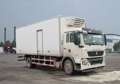 Haowo  ZZ5167XLCH561GD1 Refrigerated truck