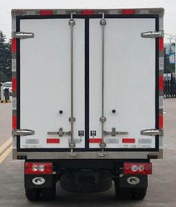 Foton  BJ5035XLC5JV551 Refrigerated truck