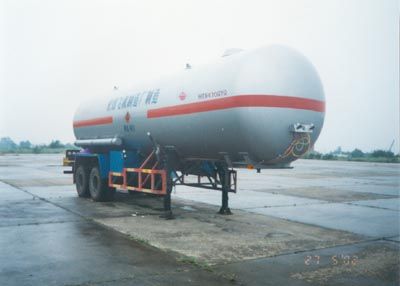 Hongtu HT9470GYQSemi trailer for liquefied gas transportation