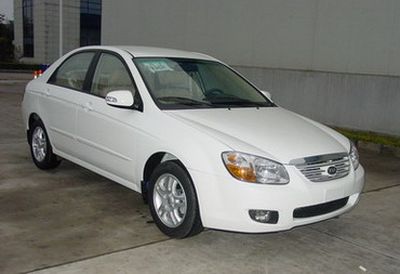 Kia YQZ7162E5Sedan