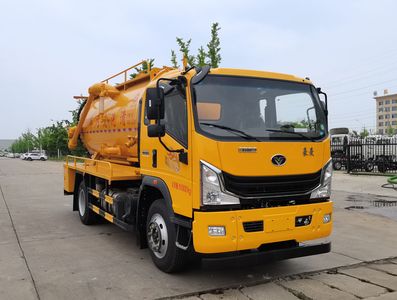 Chusheng CSC5160GQWZ6Cleaning the suction truck