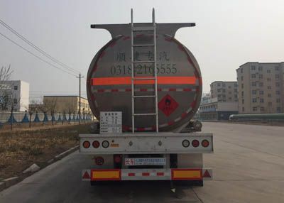 Chuanteng  HBS9400GYY Aluminum alloy oil transport semi-trailer