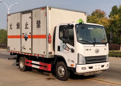 Shunde  SDS5040XFWCA6 Corrosive goods box transport vehicle