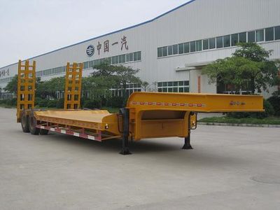 Xinhua Xu  XHX9350TDP Low flatbed semi-trailer