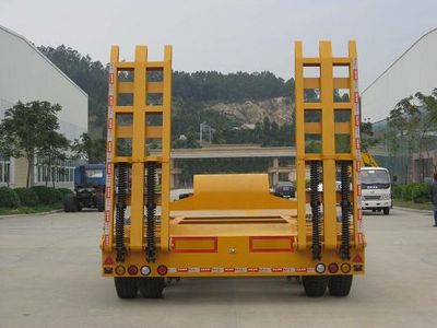 Xinhua Xu  XHX9350TDP Low flatbed semi-trailer