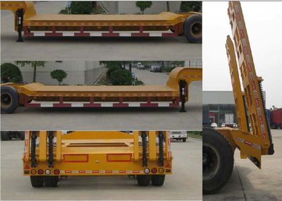 Xinhua Xu  XHX9350TDP Low flatbed semi-trailer