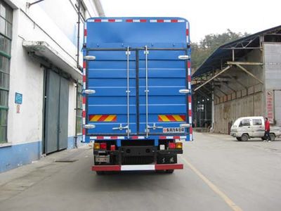 Dongfeng  EQ5161CCQF Grate type transport vehicle