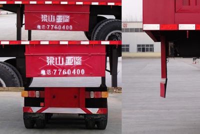 Liangfeng  LYL9400XXY Box transport semi-trailer