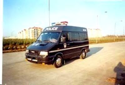 IvecoNJ5037XJBIveco police car