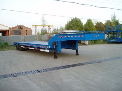 Golden Pigeon  YZT9402TDPA1 Low flatbed semi-trailer