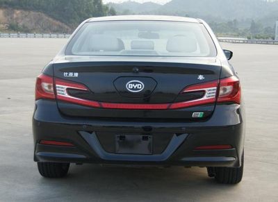 BYD  BYD7150WT5HEV2 Plug in hybrid sedan