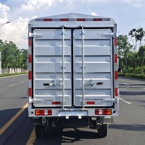 Jianghuai brand automobiles HFC5021CCYR24E1C1QS Grate type transport vehicle