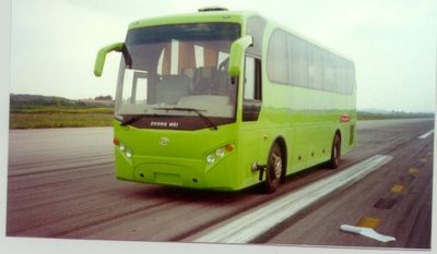 Medium to large  YCK6102HG2 coach