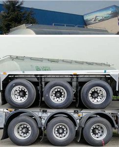 Lingyu  CLY9407GYY1 Aluminum alloy oil transport semi-trailer