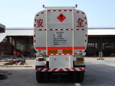 Wuyue  TAZ9390GYY Oil transport semi-trailer