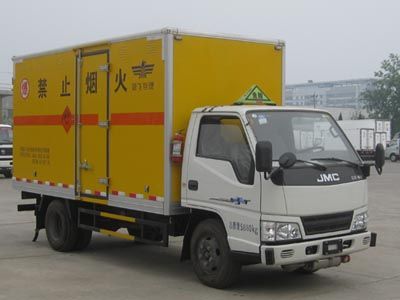 Xinfei  XKC5060XYN4J Fireworks and firecrackers special transport vehicle