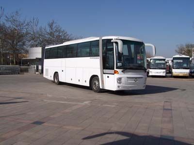 Foton BJ6126U8MTBcoach