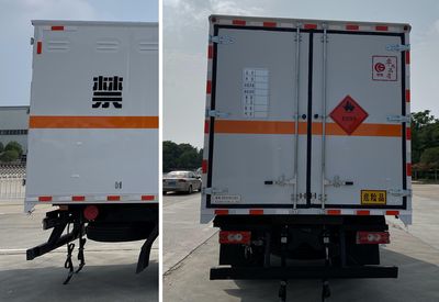 Chusheng  CSC5128XRQB6 Flammable gas box transport vehicle