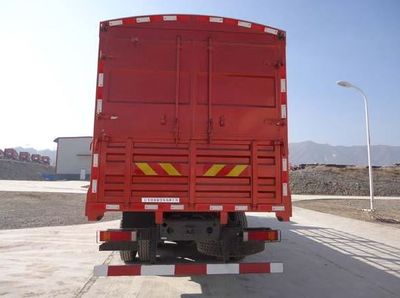 Dongfeng  EQ5310CCY Grate type transport vehicle