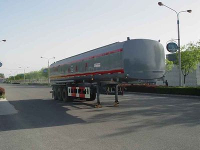 Weiteng  BWG9400GYY Oil transport semi-trailer