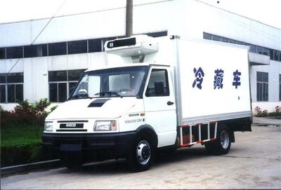 Changda  NJ5046XLC2 Iveco refrigerated truck