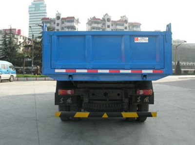 Yanlong  YL3071GL19D5 Dump truck