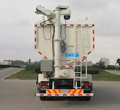 Cheng Liwei  CLW5311ZSLD5 Bulk feed transport vehicle