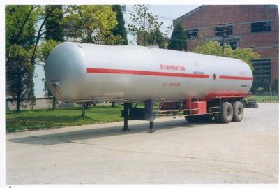 46  WHC9340GYQ Semi trailer for liquefied gas transportation