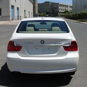 BMW BMW7200BDBMW320i Sedan