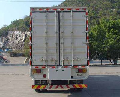 Liute Shenli  LZT5202XXYPK2E3L10T3A95 Flat head box transport vehicle