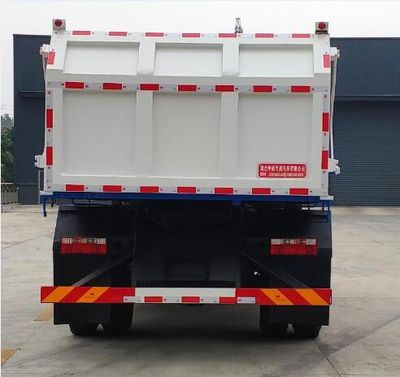 Chuyun  EZW5160ZDJE6 Compressed docking garbage truck