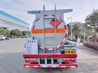 Cheng Li  CL5070GRY6 Flammable liquid tank transport vehicle