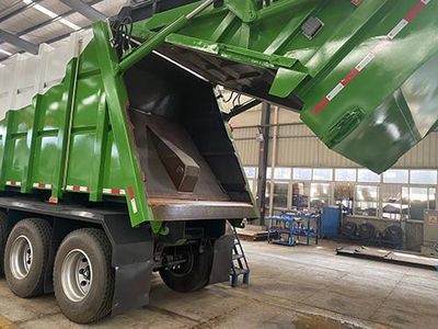 Longxinghui  HLV9400ZYS Compressed garbage semi-trailer