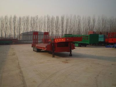 Qiqiang  JTD9400TDP Low flatbed semi-trailer