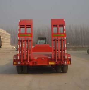 Qiqiang  JTD9400TDP Low flatbed semi-trailer