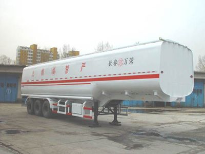 Wanrong  CWR9400GYY Oil transport semi-trailer