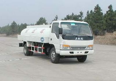 Jianghuai brand automobiles HFC5060GBYK Thermal insulation water transport vehicle