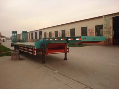 Luchi LC9400TDPLow flatbed semi-trailer